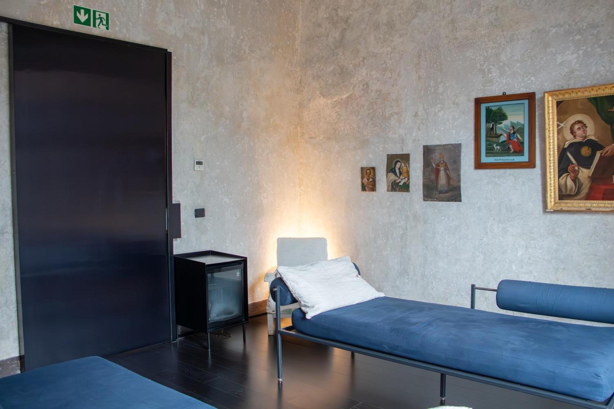 Tutt 'e Sant Luxury Naples