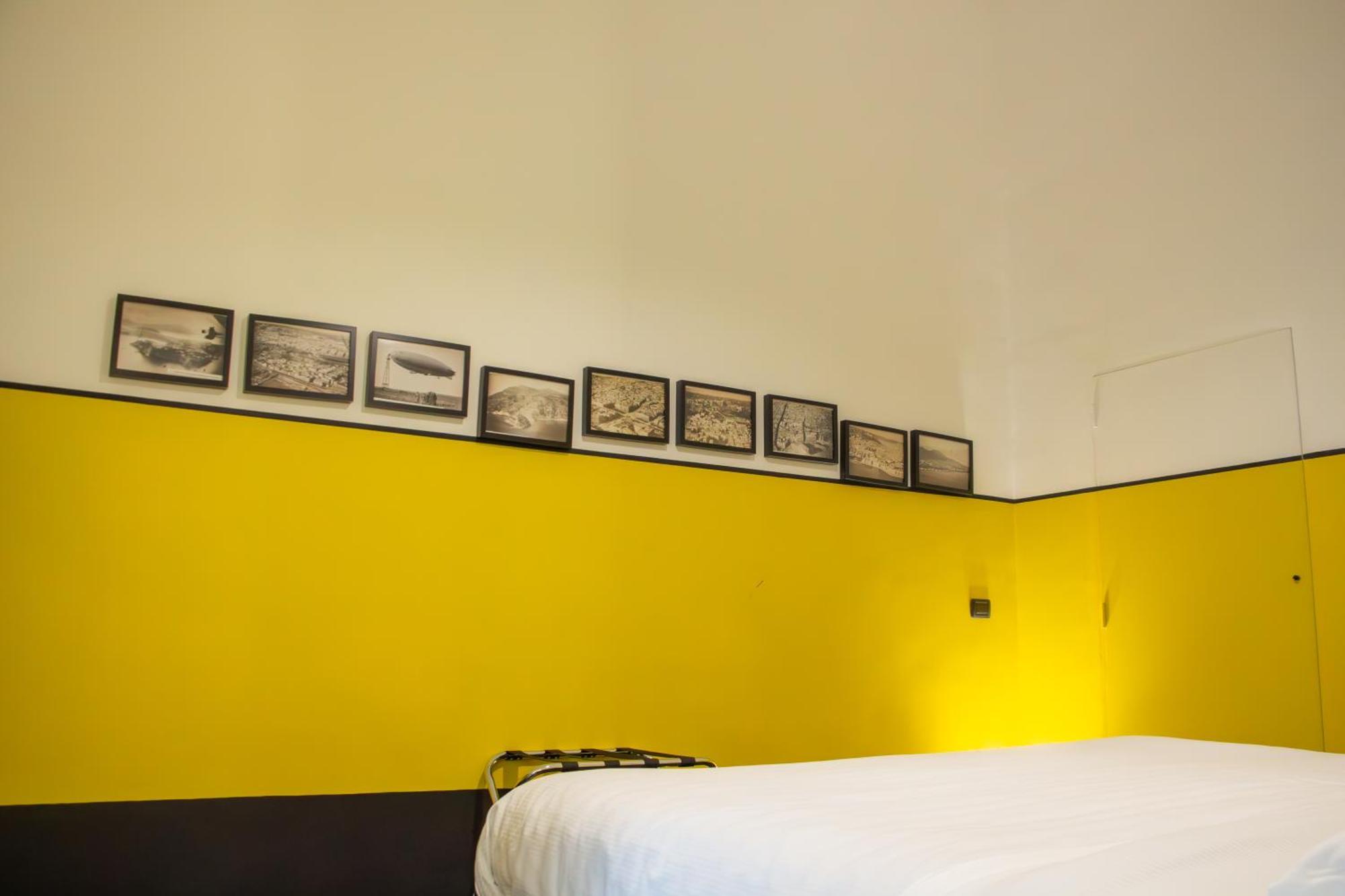 Guest house Tutt 'e Sant Luxury Naples
