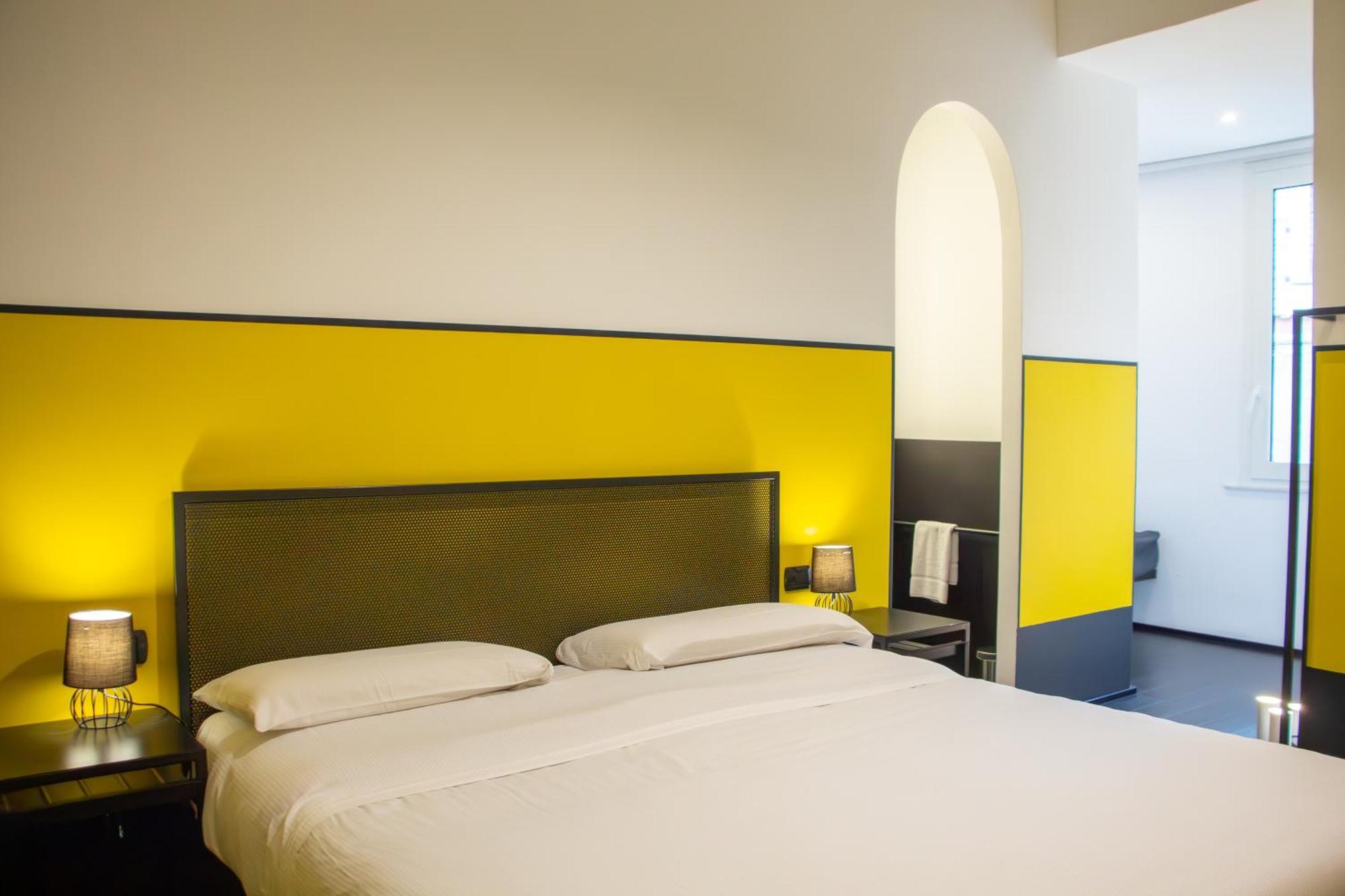 Guest house Tutt 'e Sant Luxury Naples