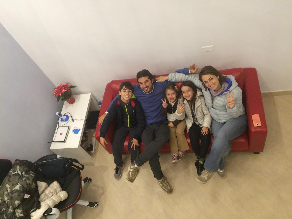 Base Mergellina Bed & Breakfast
