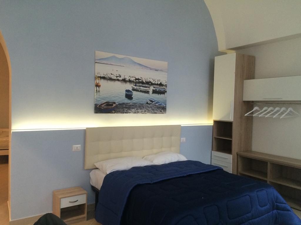 Bed & Breakfast Base Mergellina Naples