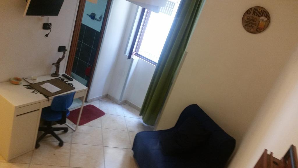 Residenza Il Castello Guest house Naples
