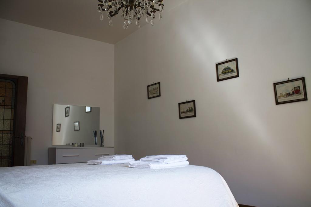 Casa Vacanze Umberto I Apartment Naples