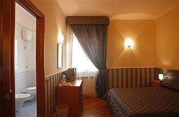 Kursaal 3* Naples