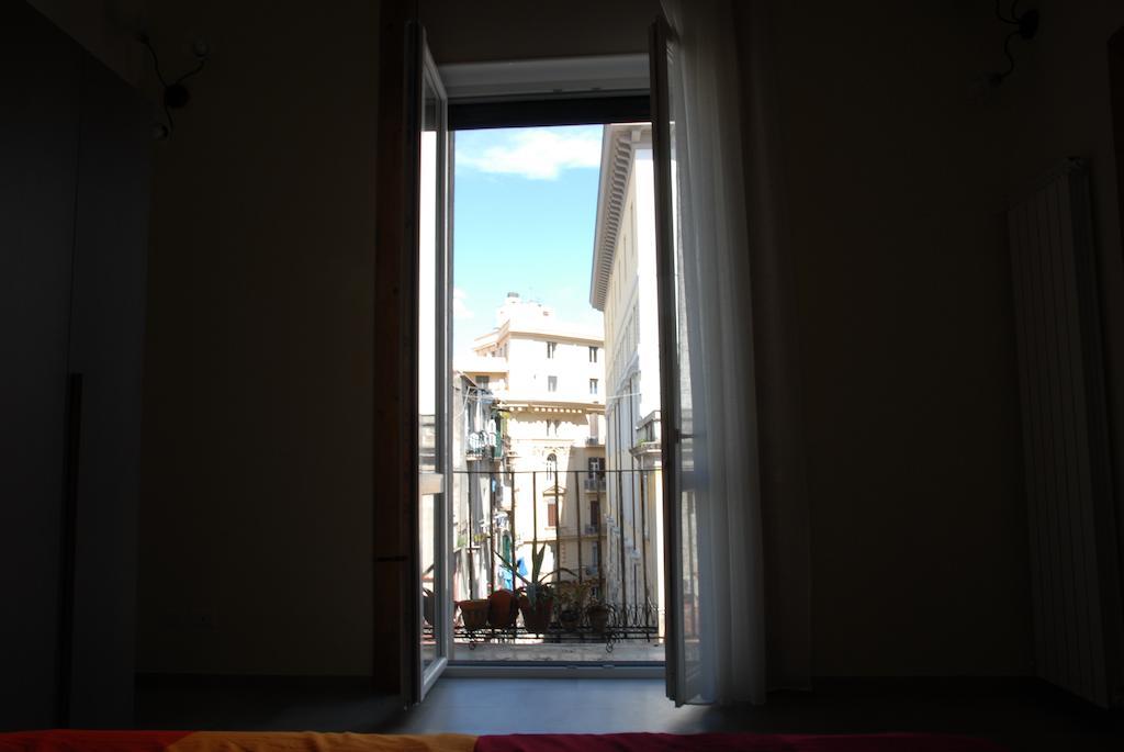 La Fontana Di Rua Catalana Apartment *