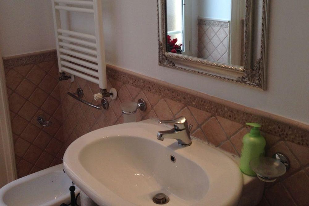 La Dimora Dei Baroni Bed & Breakfast