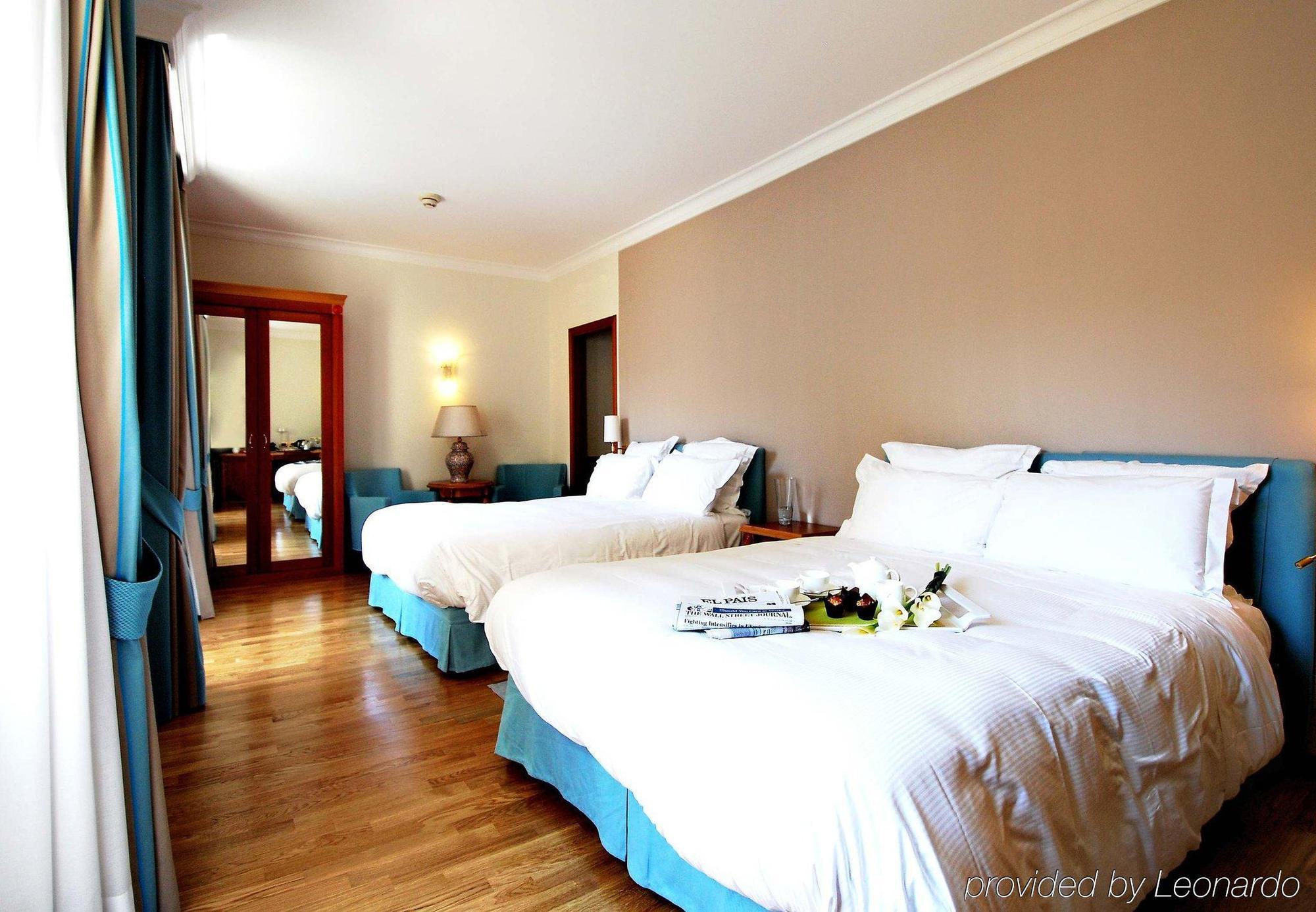Renaissance Mediterraneo Hotel