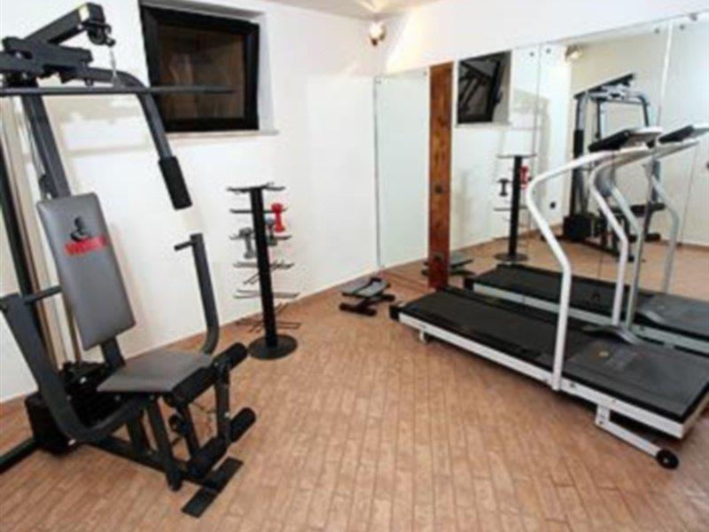 Hotel Ares Naples