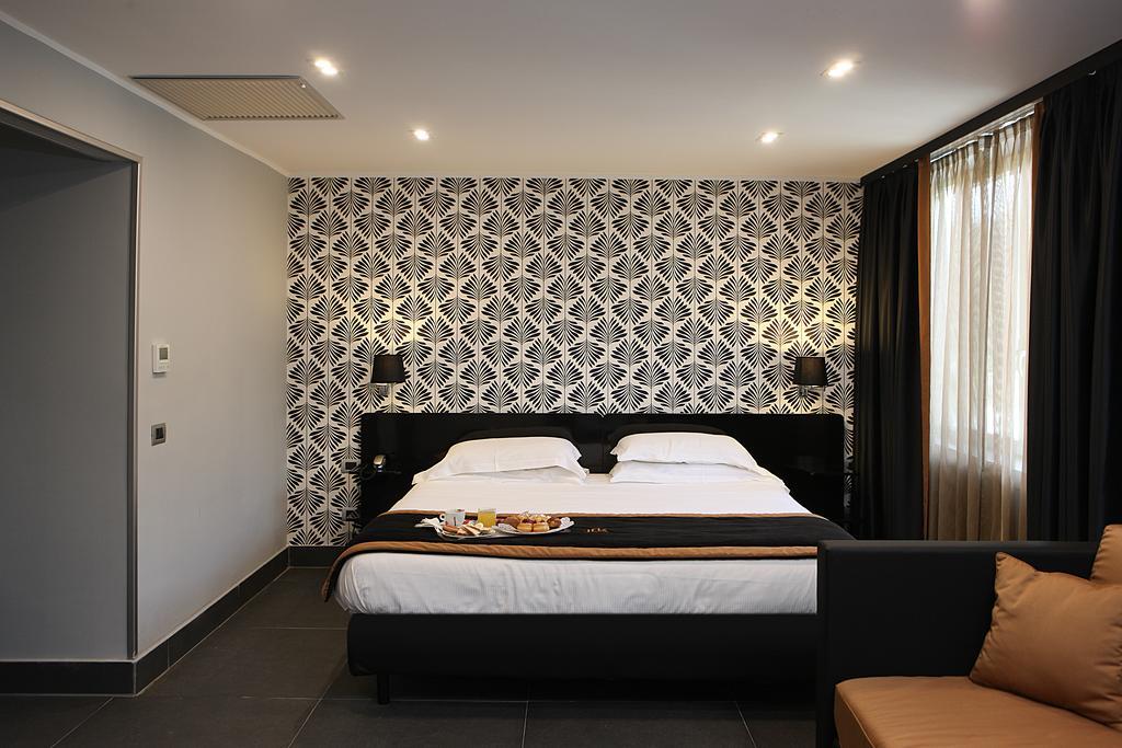 Hotel Western Jfk 4*