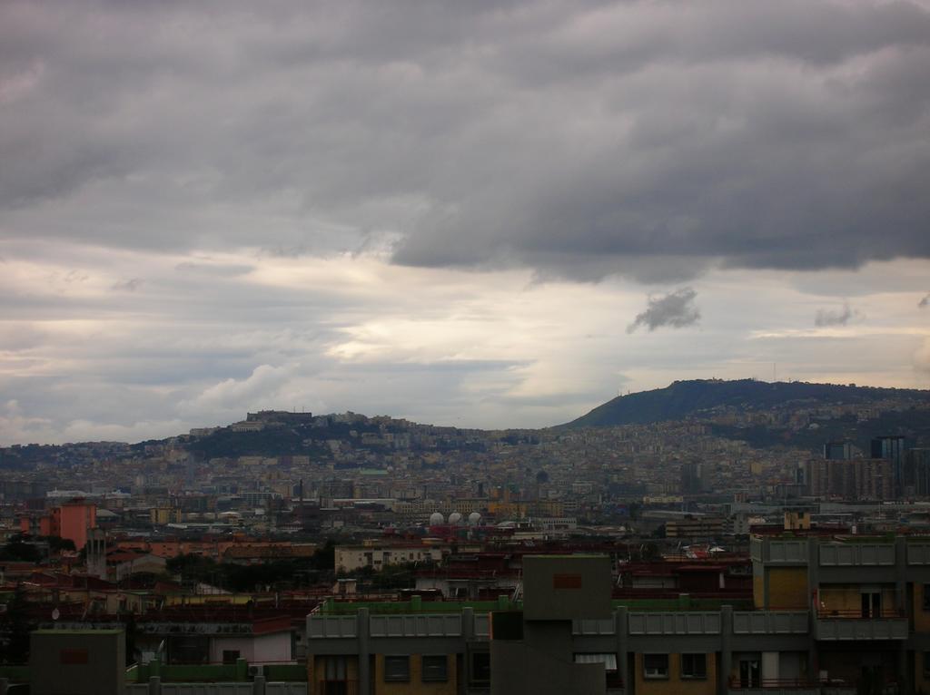 Rent Vesuvio 5*