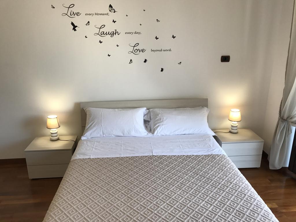 B&B Regal Home Napoli Naples