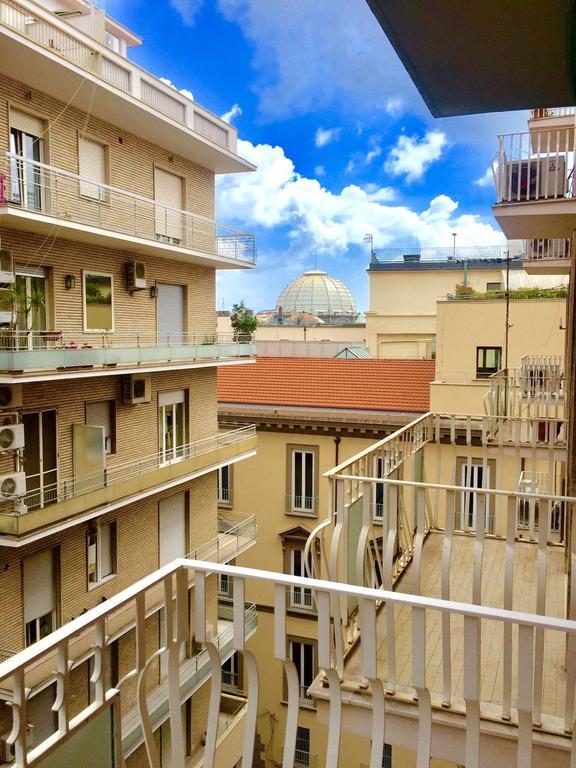 Via Toledo 156 Bed & Breakfast