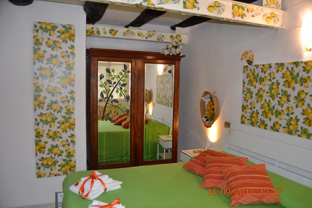 La Regina Di Vertecoeli Apartment Naples