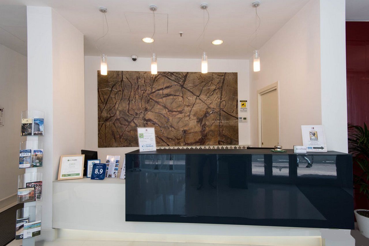 Hotel Cristina 3*
