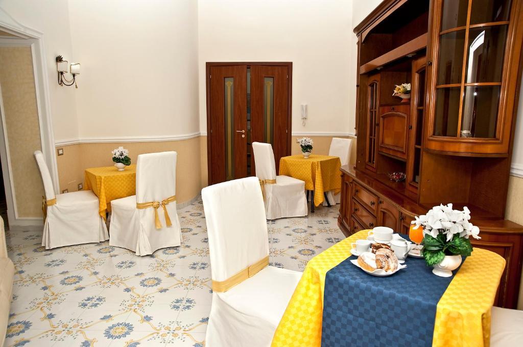 Bed & Breakfast Olimpo Degli Dei Naples