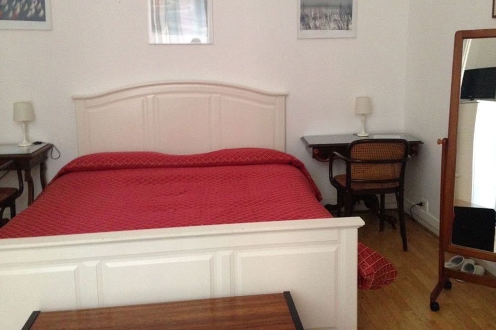 Bed & Breakfast La Dimora Dei Baroni Naples