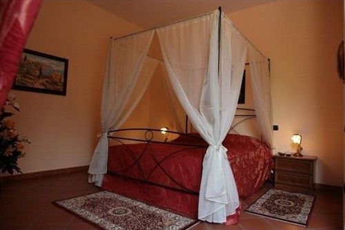 Grand Capodimonte Hotel