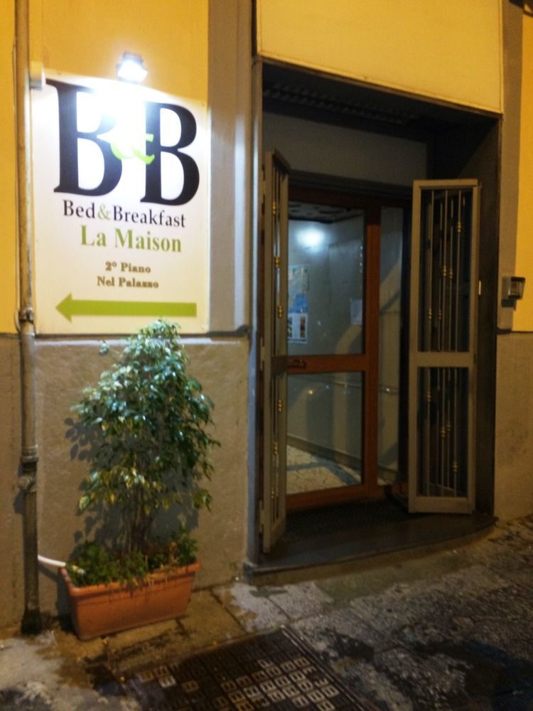 B&B La Maison Naples