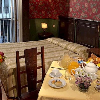 Chiaja De Charme 3* Naples