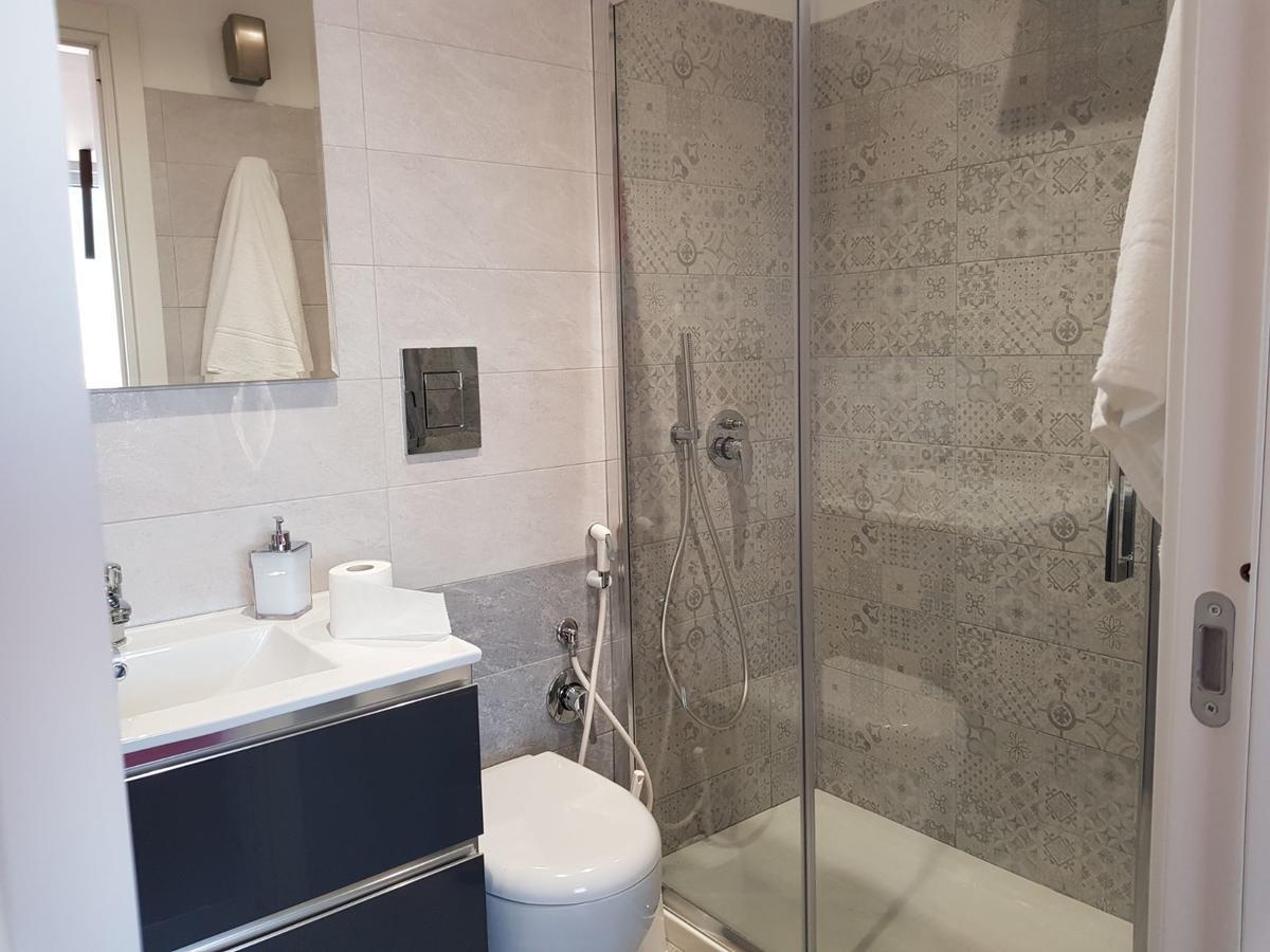 2b Fifteen Floor 3* Naples