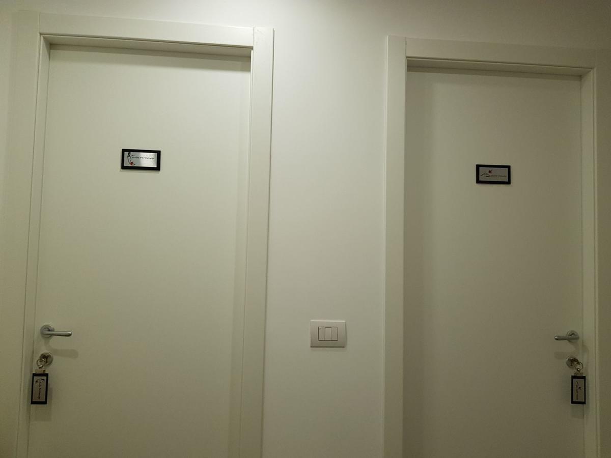 2b Fifteen Floor Naples