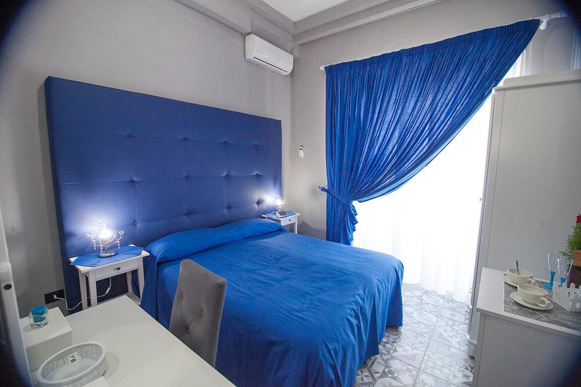 Luxury Naples