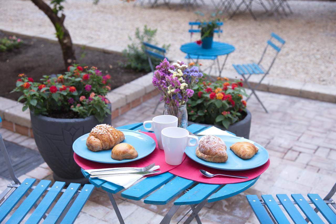 Bed & Breakfast Borgo Vergini Garden Naples
