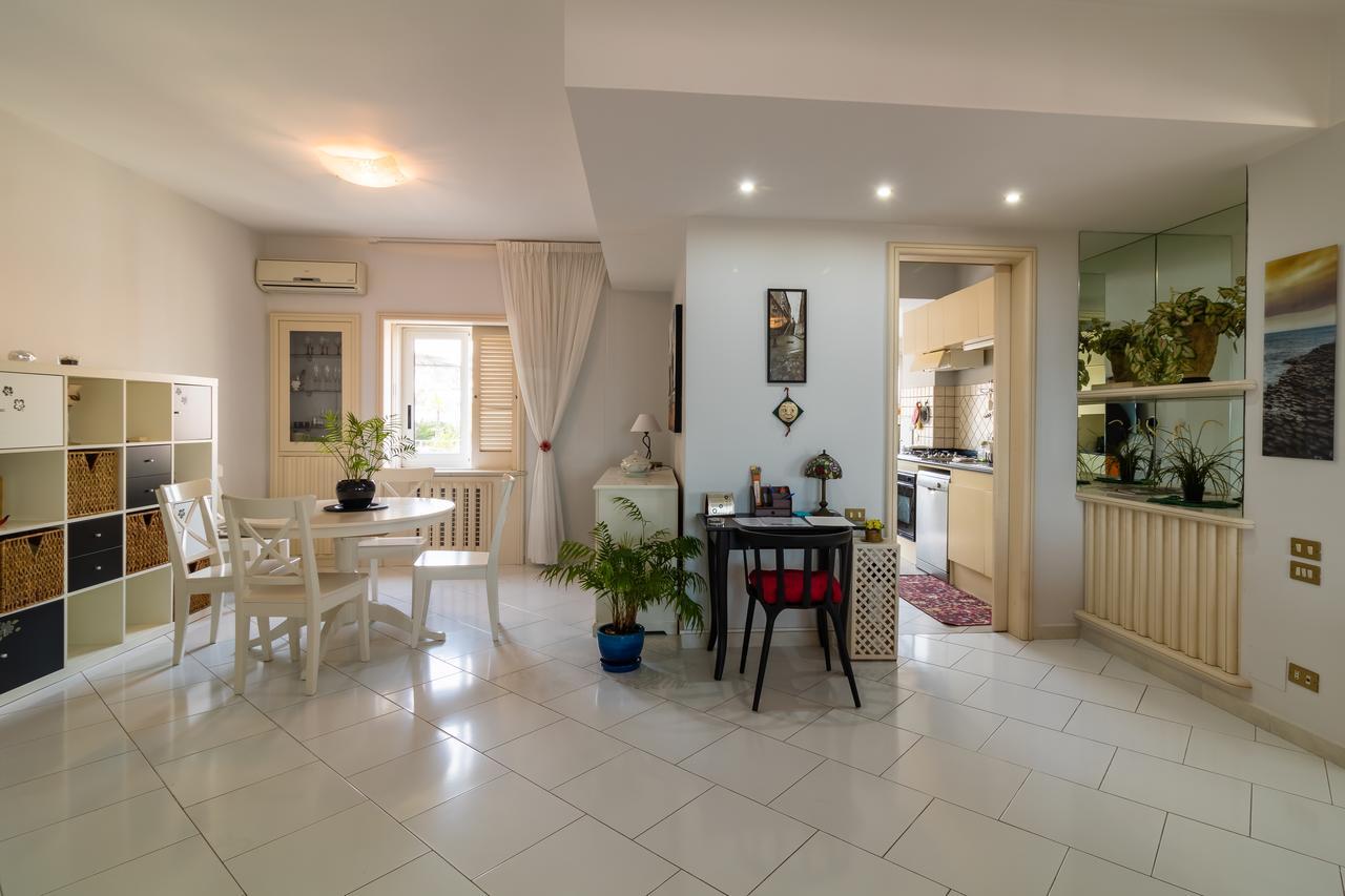 Apartment B. Caracciolo Ii - Bh 91