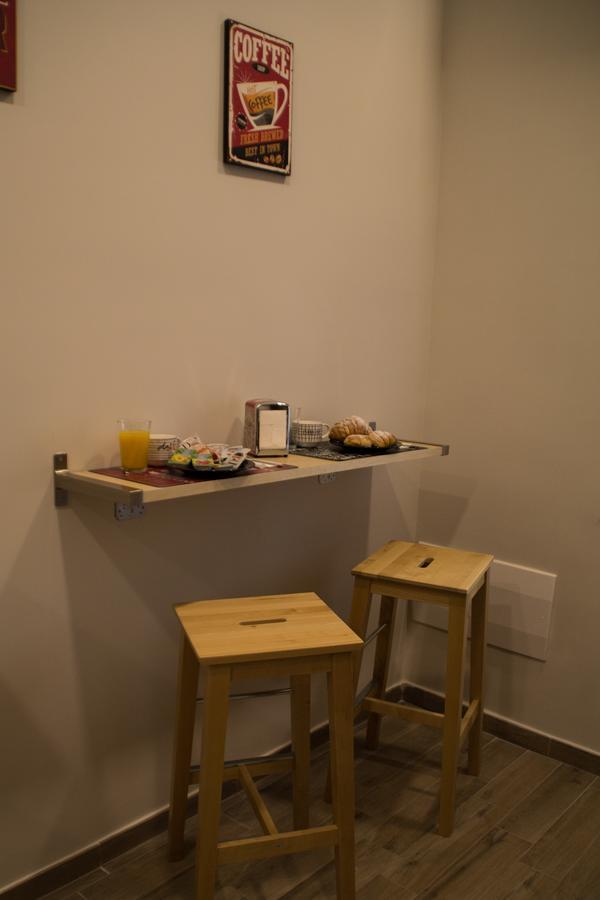 Interno 10 Cavour Naples