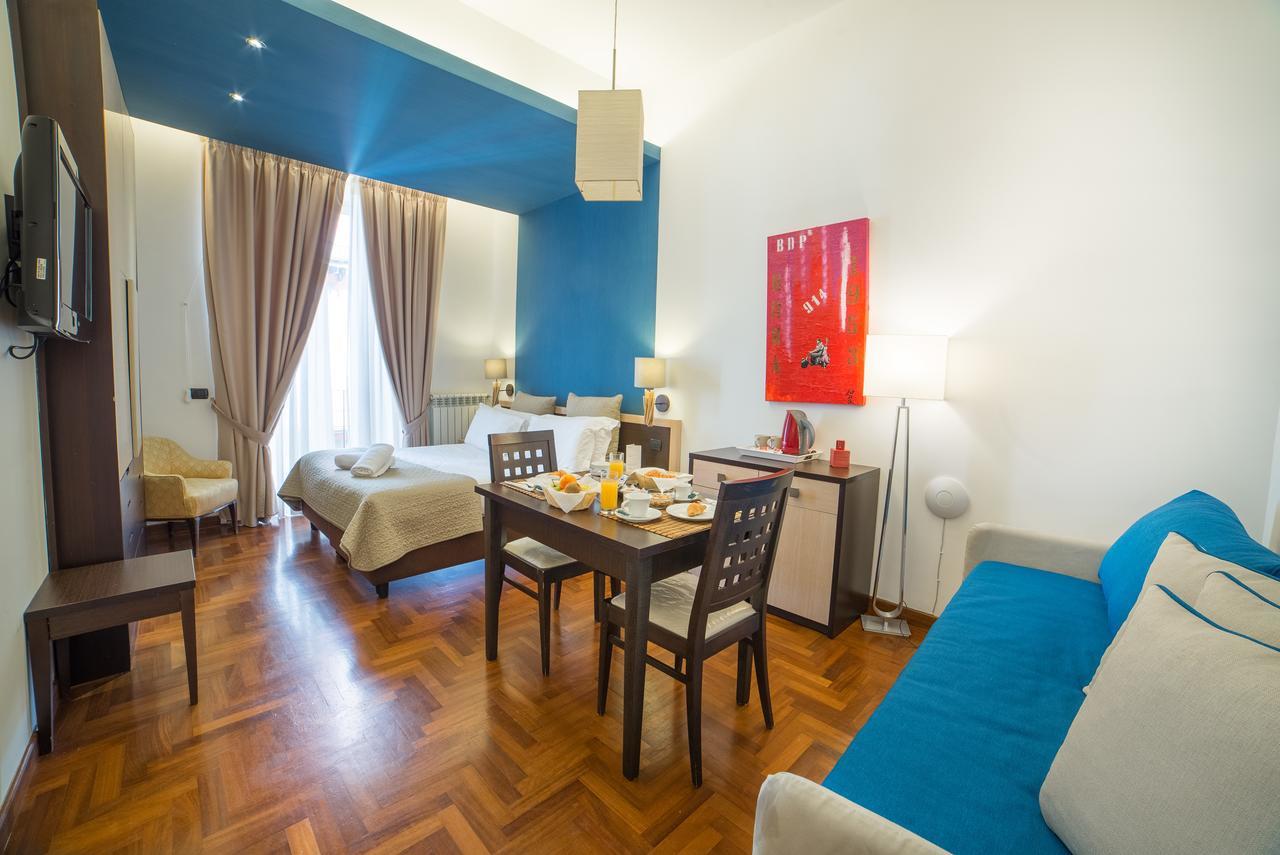 Chiaia 32 Guest house 3*