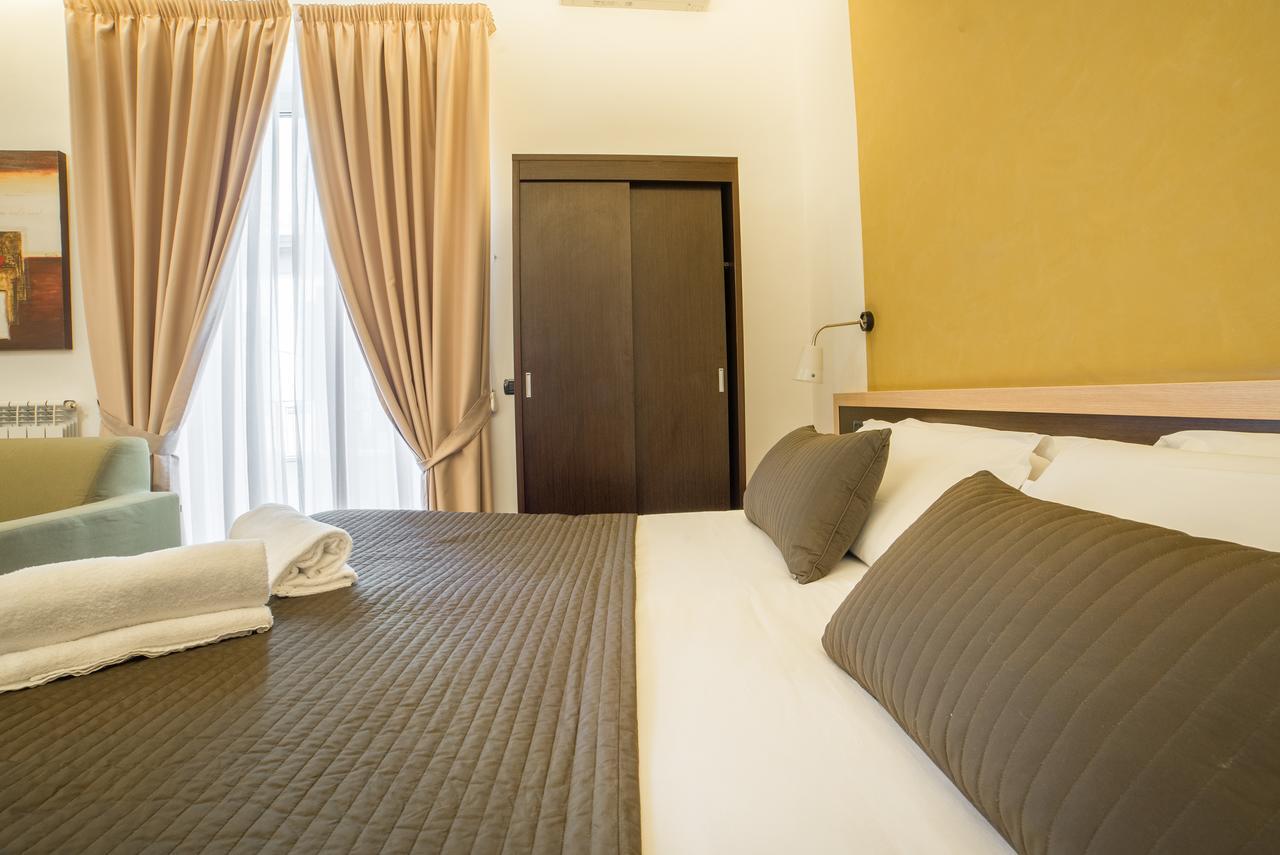 Chiaia 32 Guest house