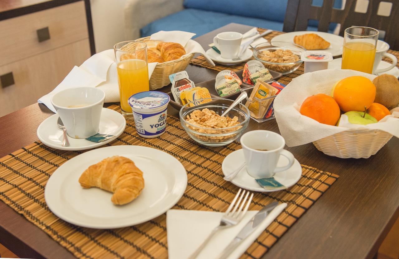 Chiaia 32 Guest house Naples