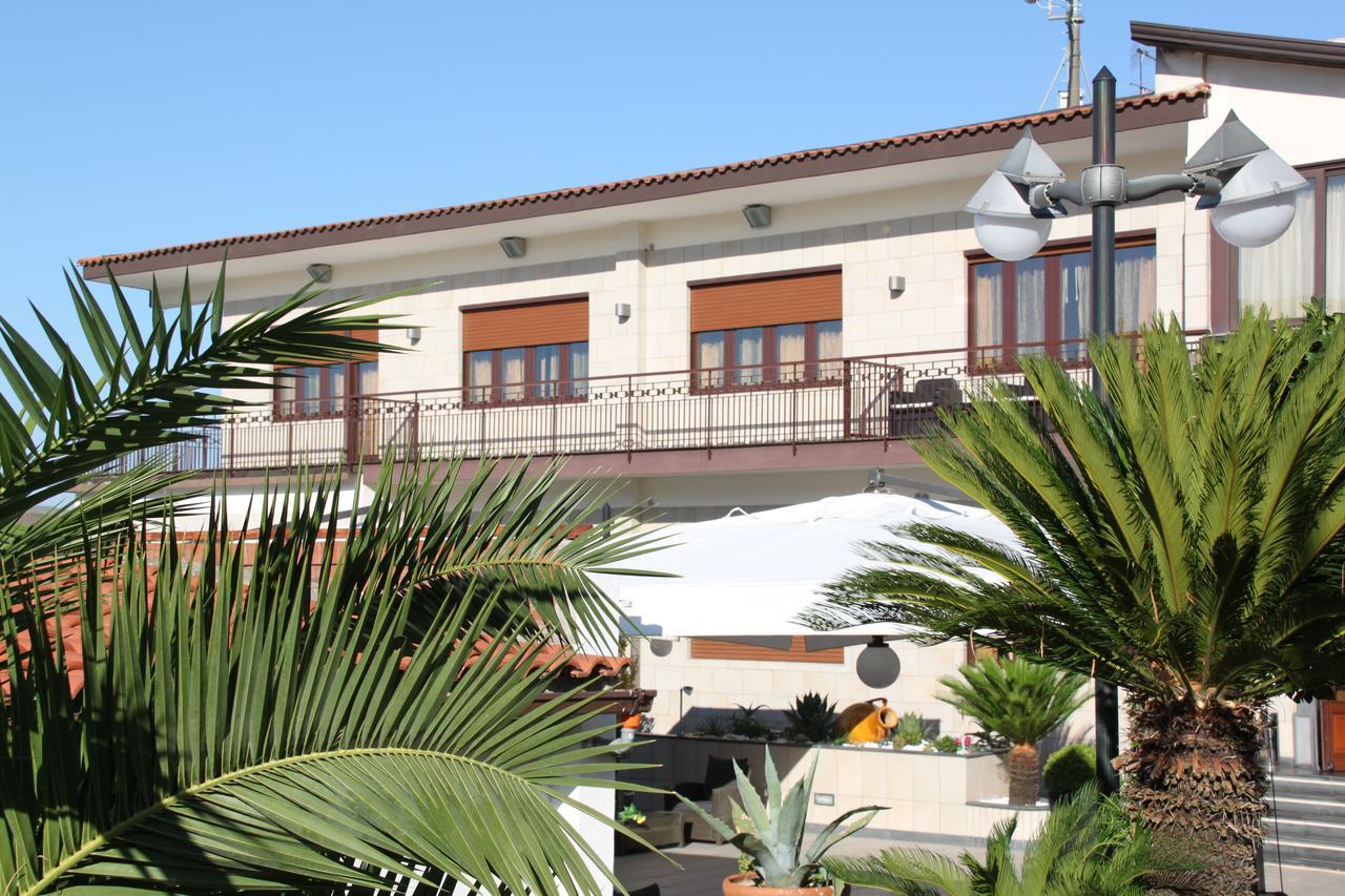 Ranch Palace Naples