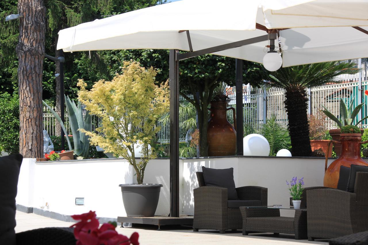 Ranch Palace 4* Naples