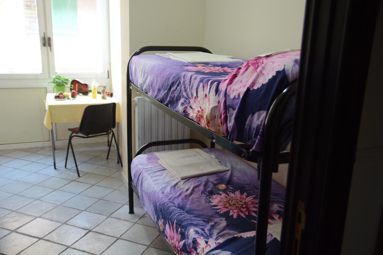 Hostel Bella
