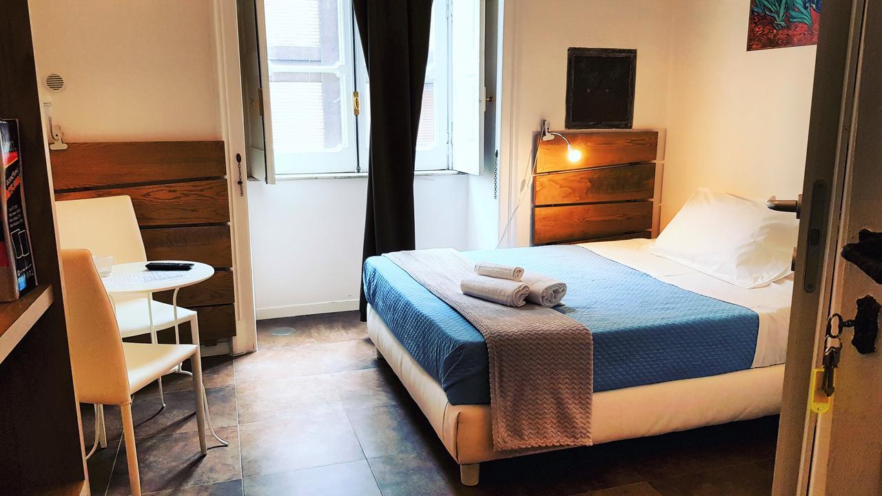 Bed & Breakfast A Durmi Naples