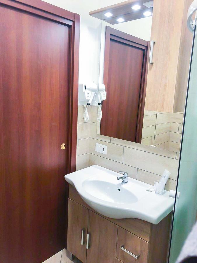 Bed & Breakfast Holiday Garibaldi Naples