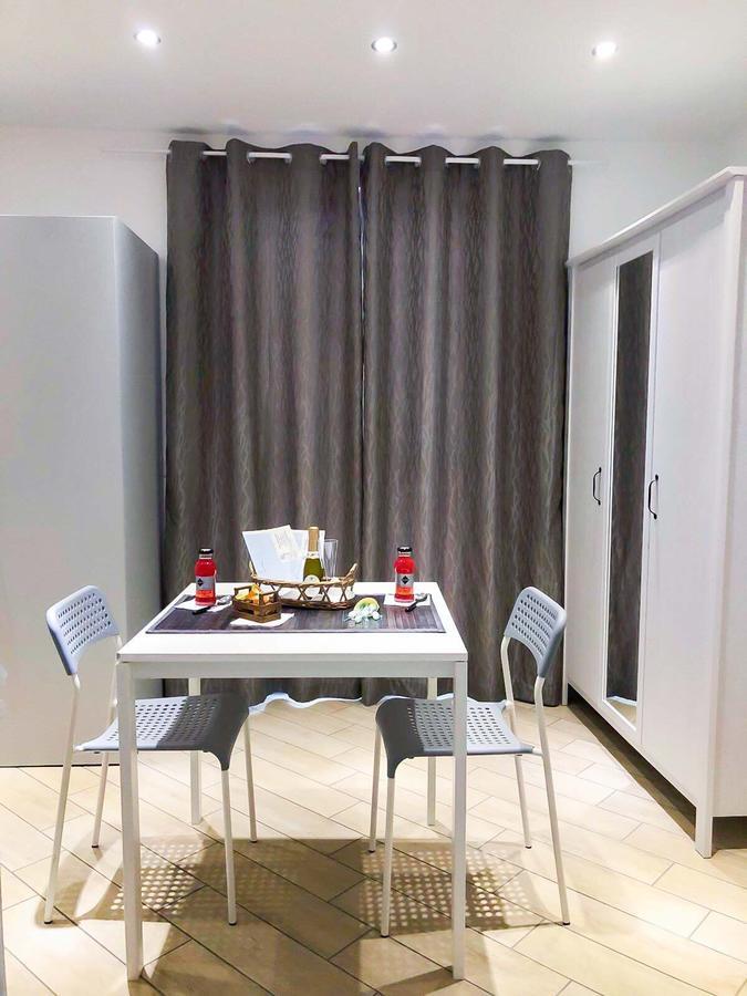 Bed & Breakfast Holiday Garibaldi Naples