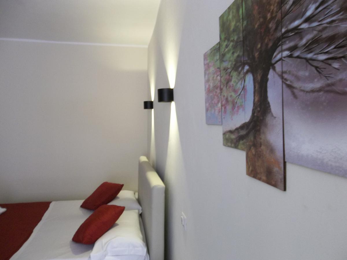 Dell'arco Bed & Breakfast Naples