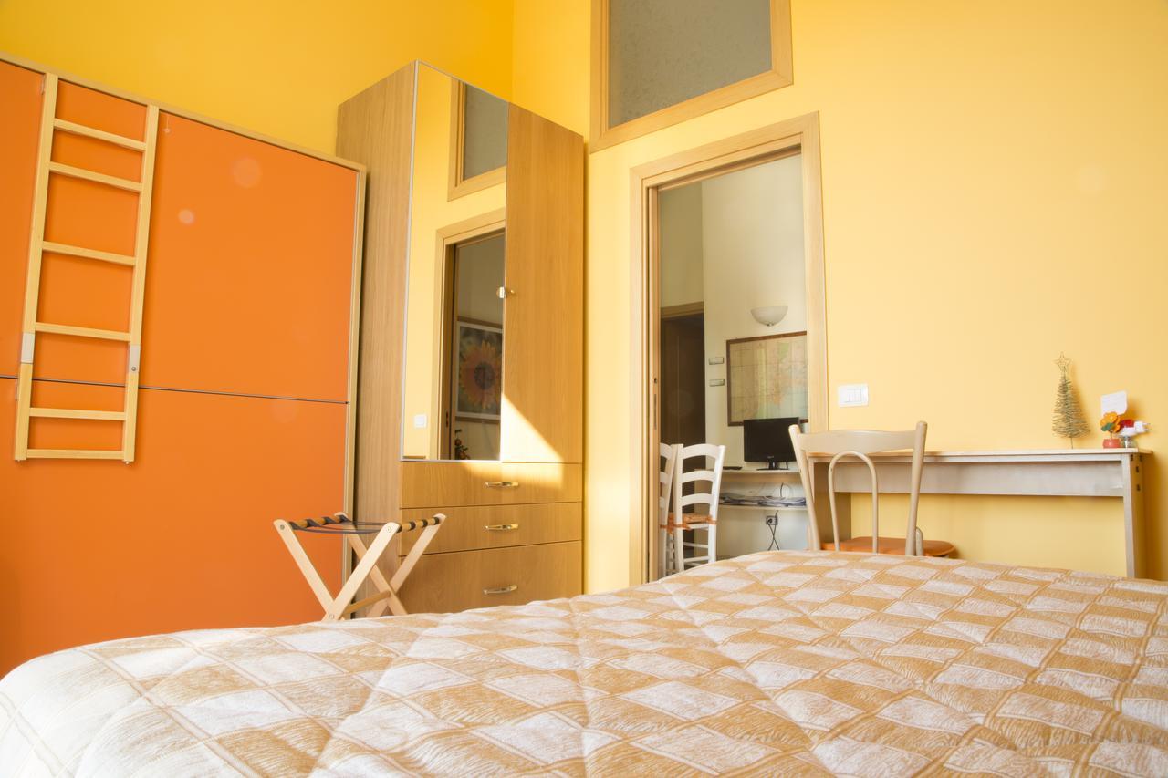 Al Centro E Meglio Bed & Breakfast Naples