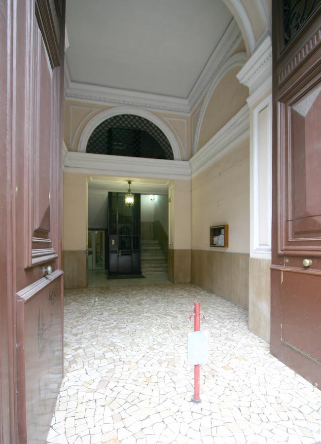 Al Centro E Meglio Bed & Breakfast Naples