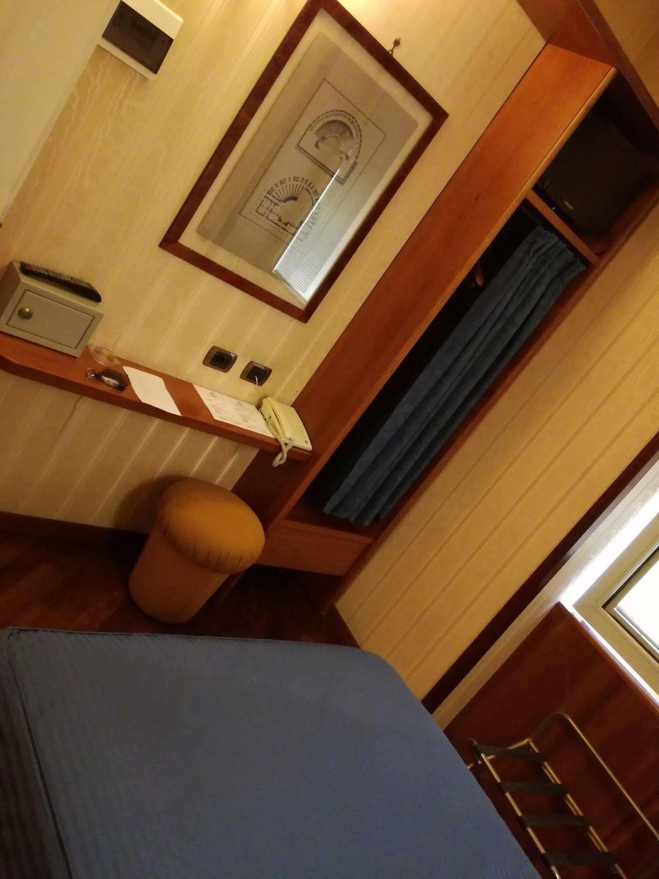 Ares Hotel 4*