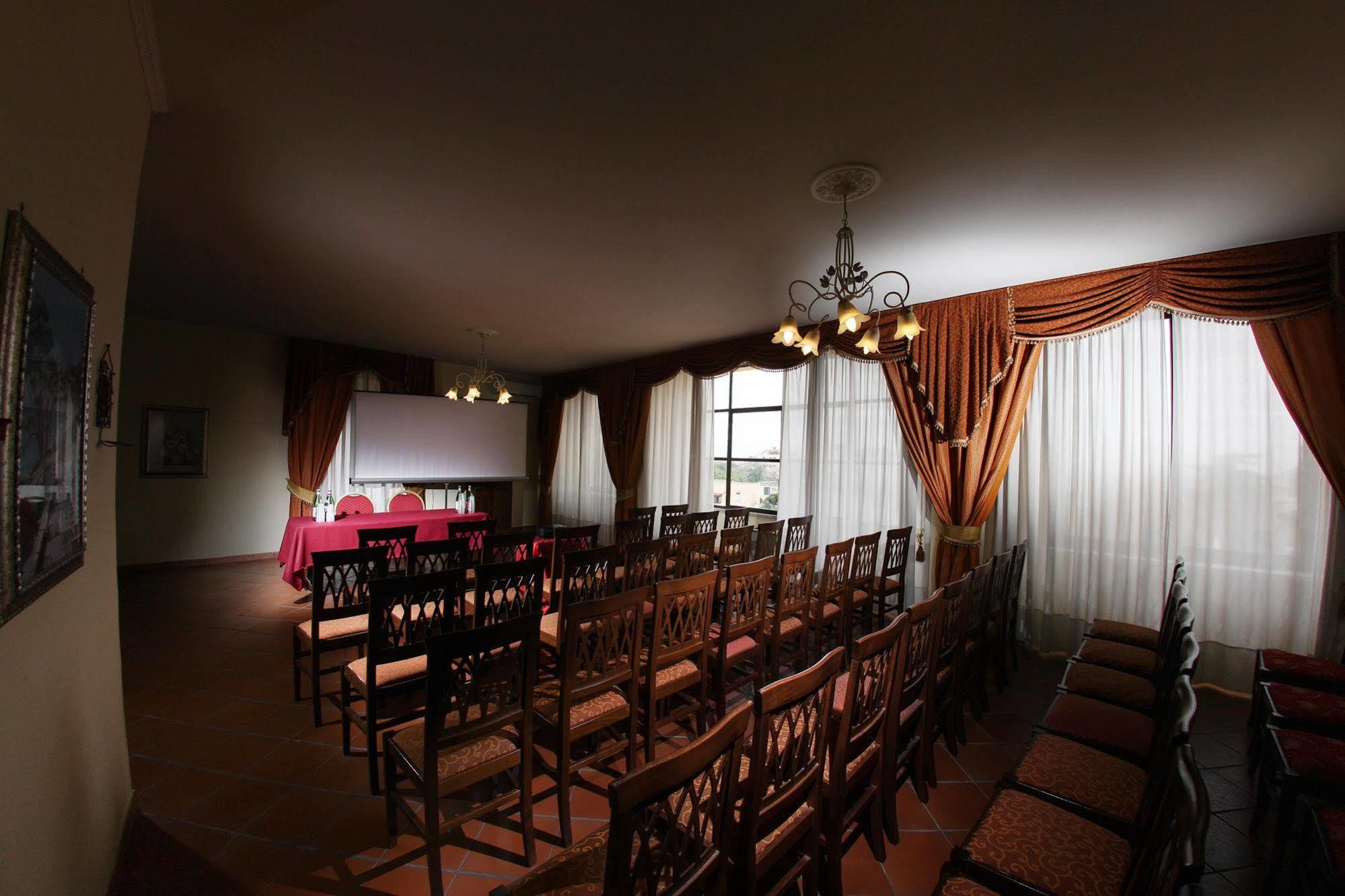 Grand Capodimonte Hotel Naples