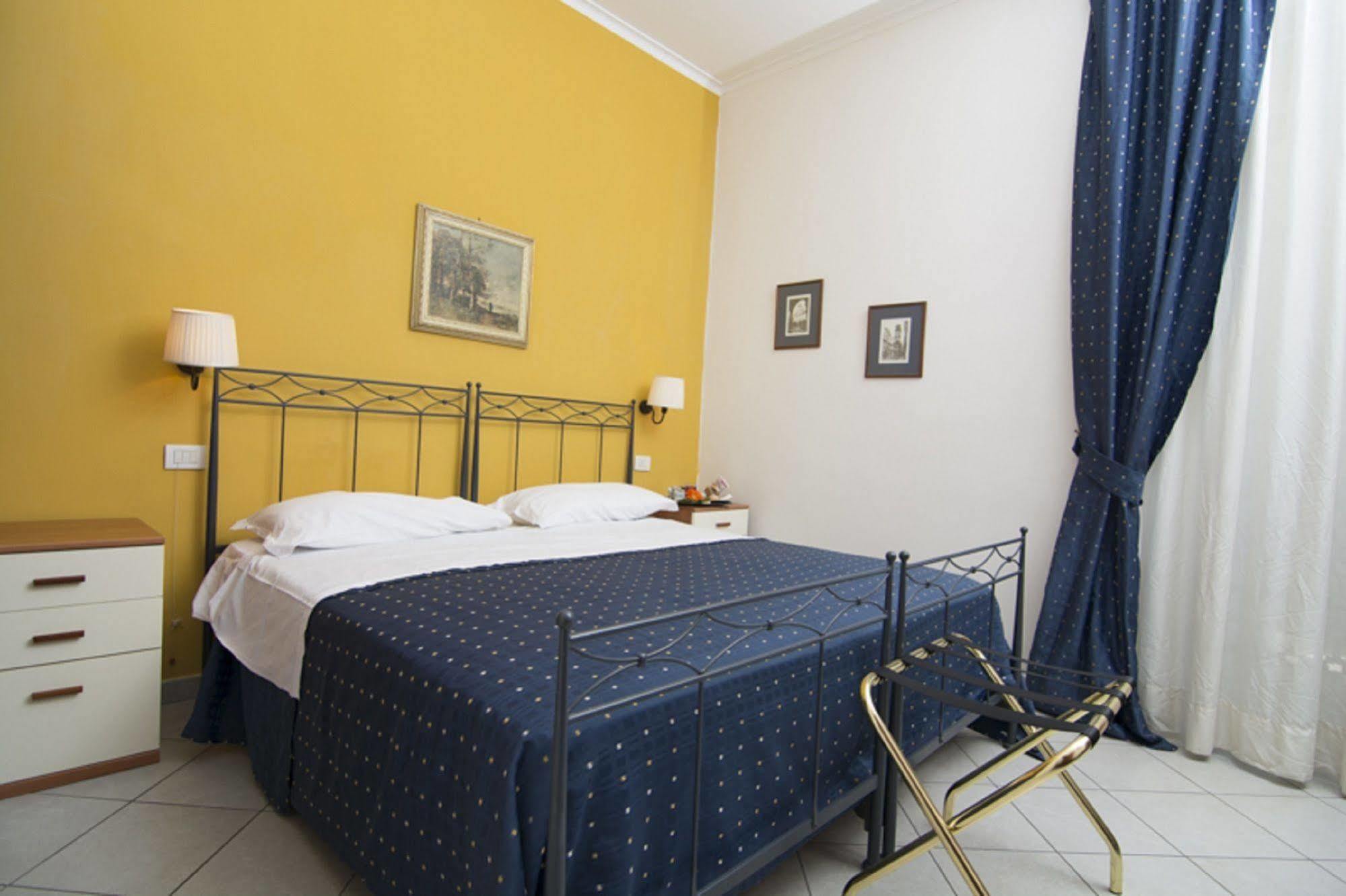 Margherita Hotel 3*
