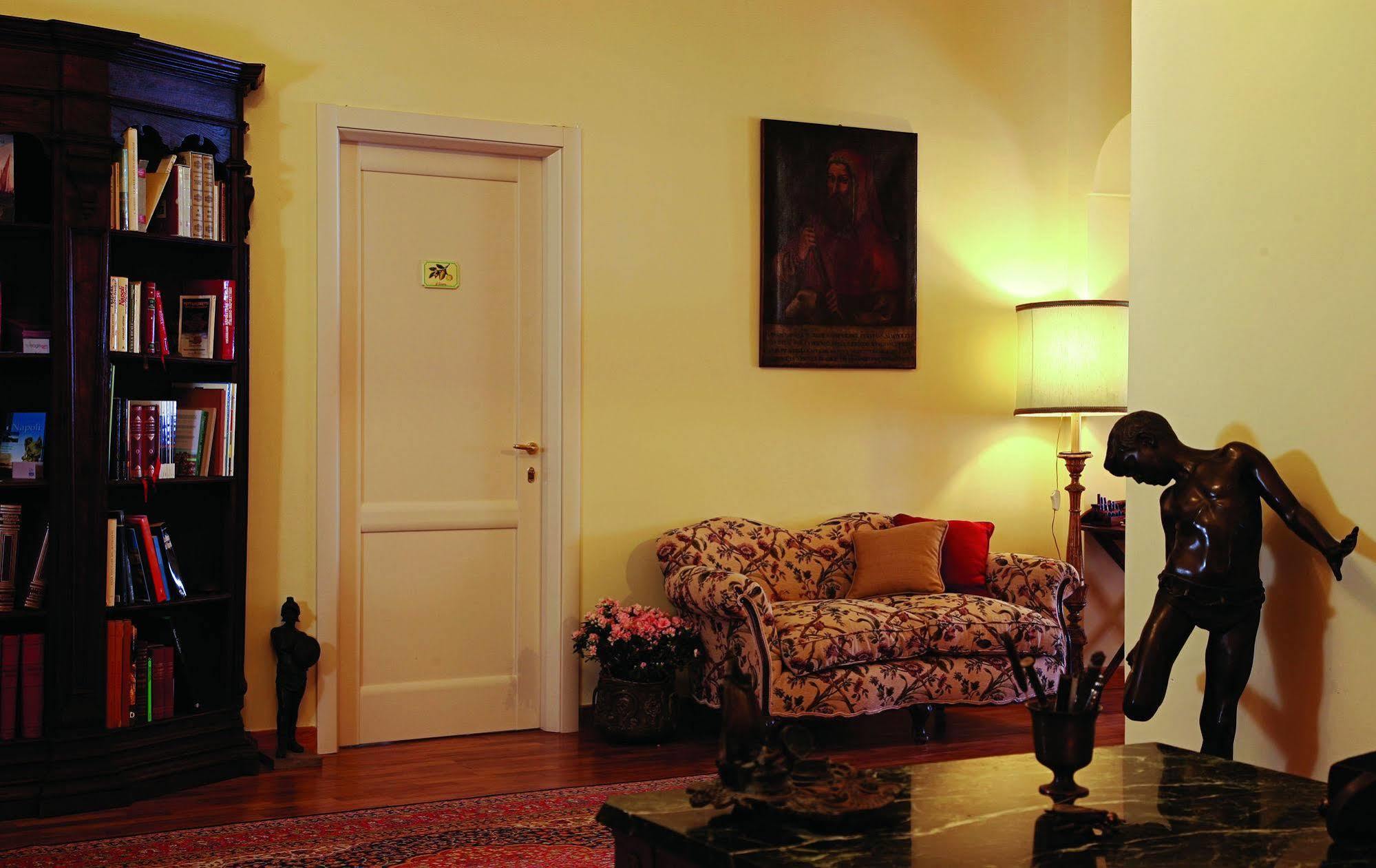 Luna Caprese Bed & Breakfast Naples