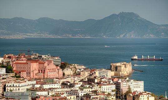 Luna Caprese Naples