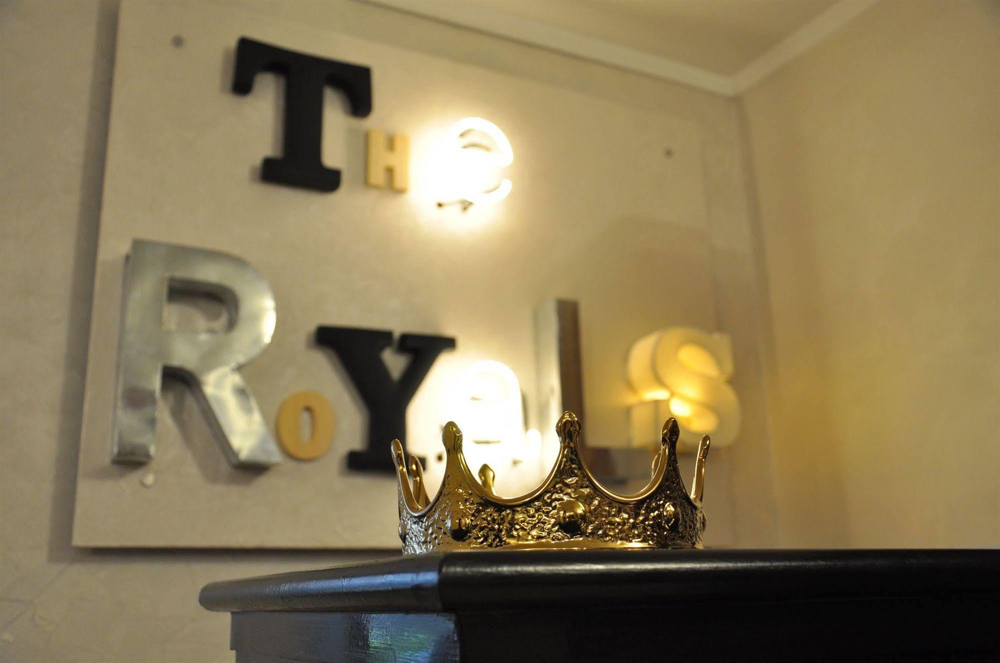 Bed & Breakfast The Royals Experience Naples