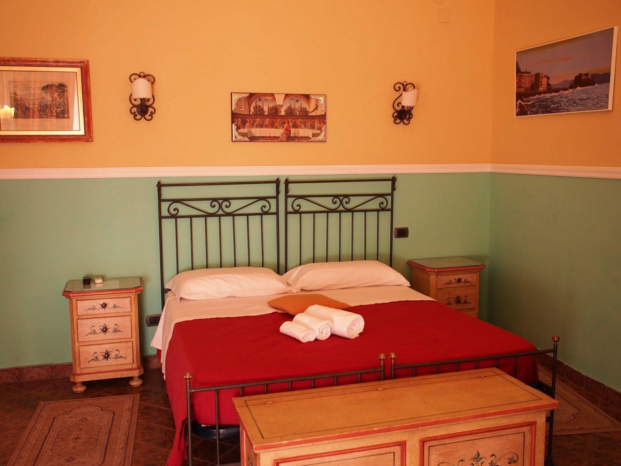 Guest house Delle Palme 2*