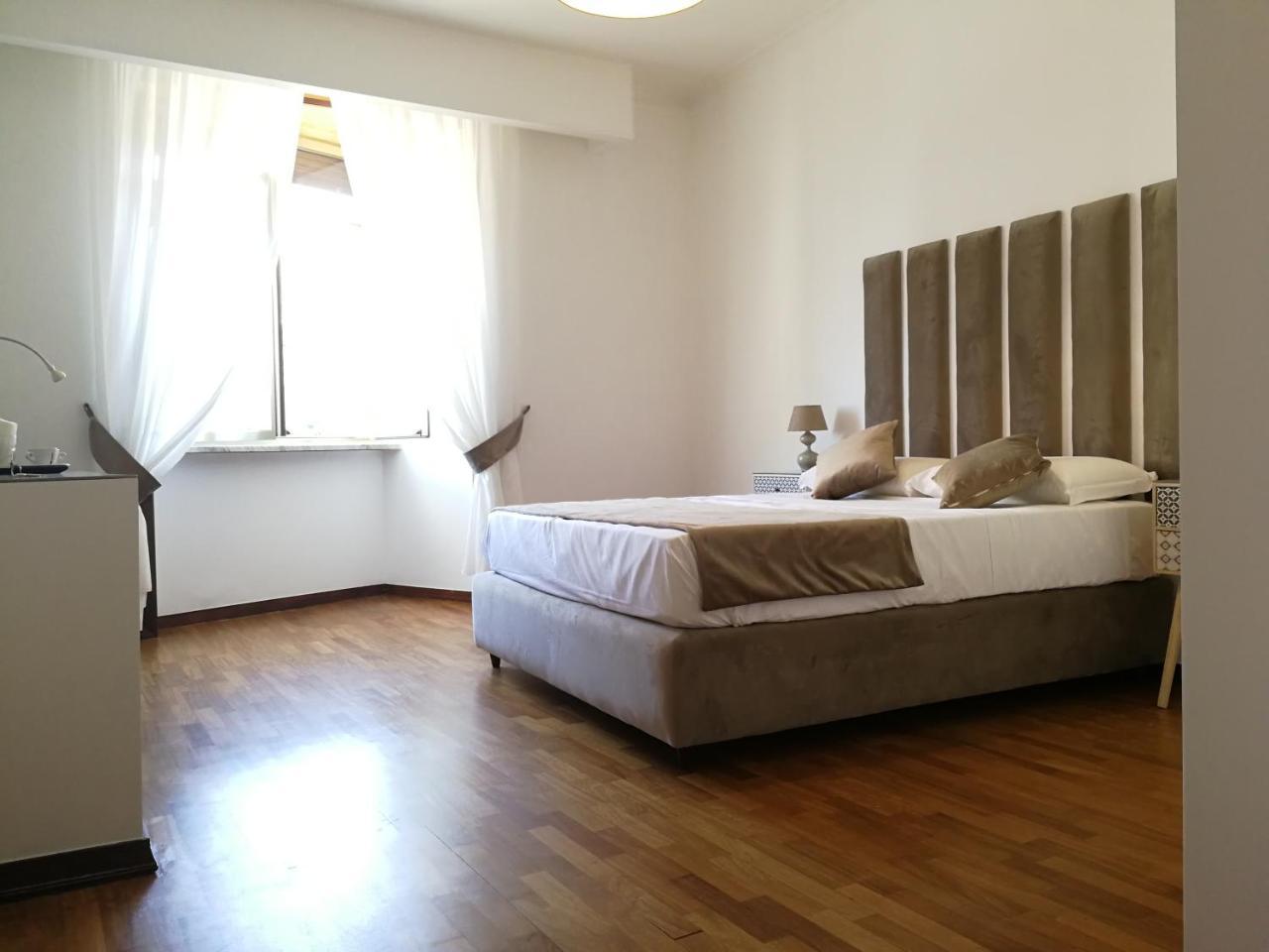 Neapolis Life Guest house Naples