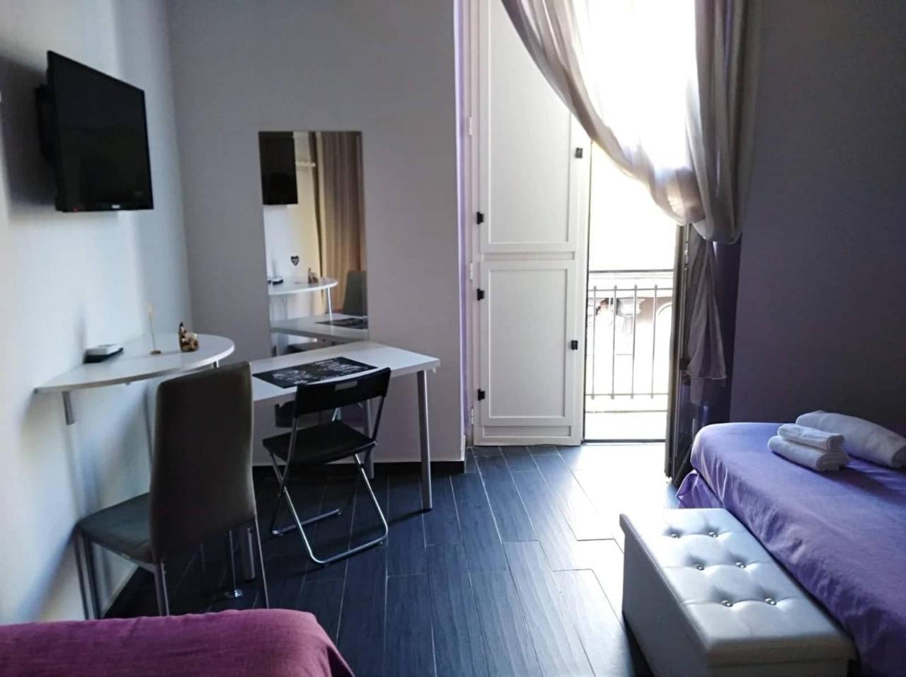 Simsara 2* Naples